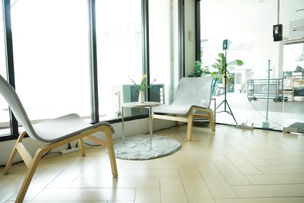 Atc Residence Банкок Екстериор снимка